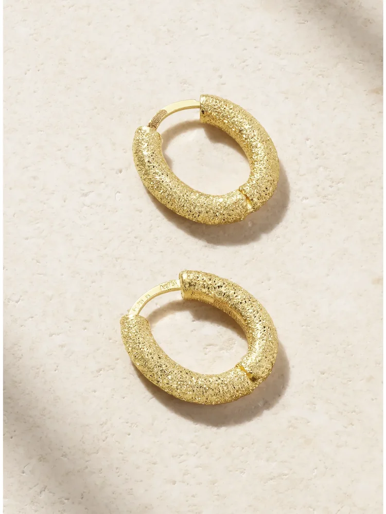 Florentine Finish 18-karat gold hoop earrings