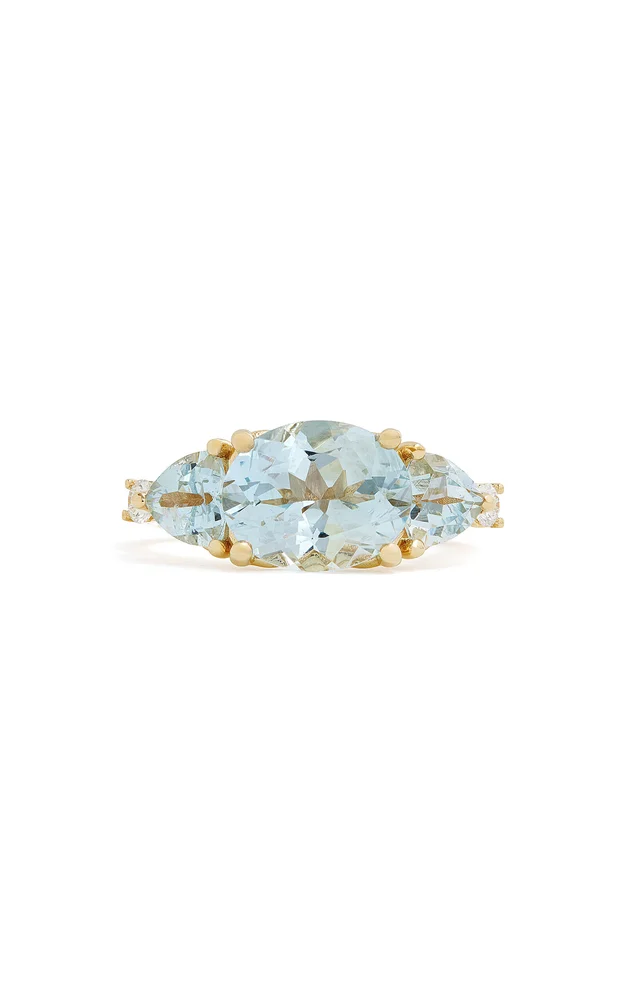 Oval 18K Yellow Gold Aquamarine and Diamond Ring