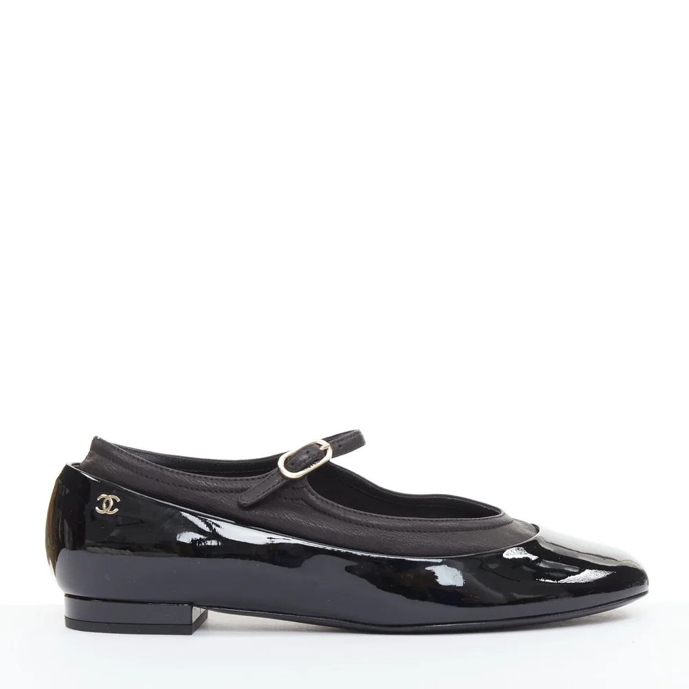 Pre-Owned patent leather silver CC logo mary jane ballet flats