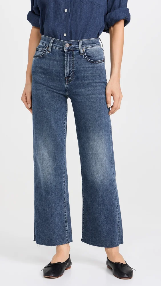 Cropped Alexa Jeans with Raw Cut Hem