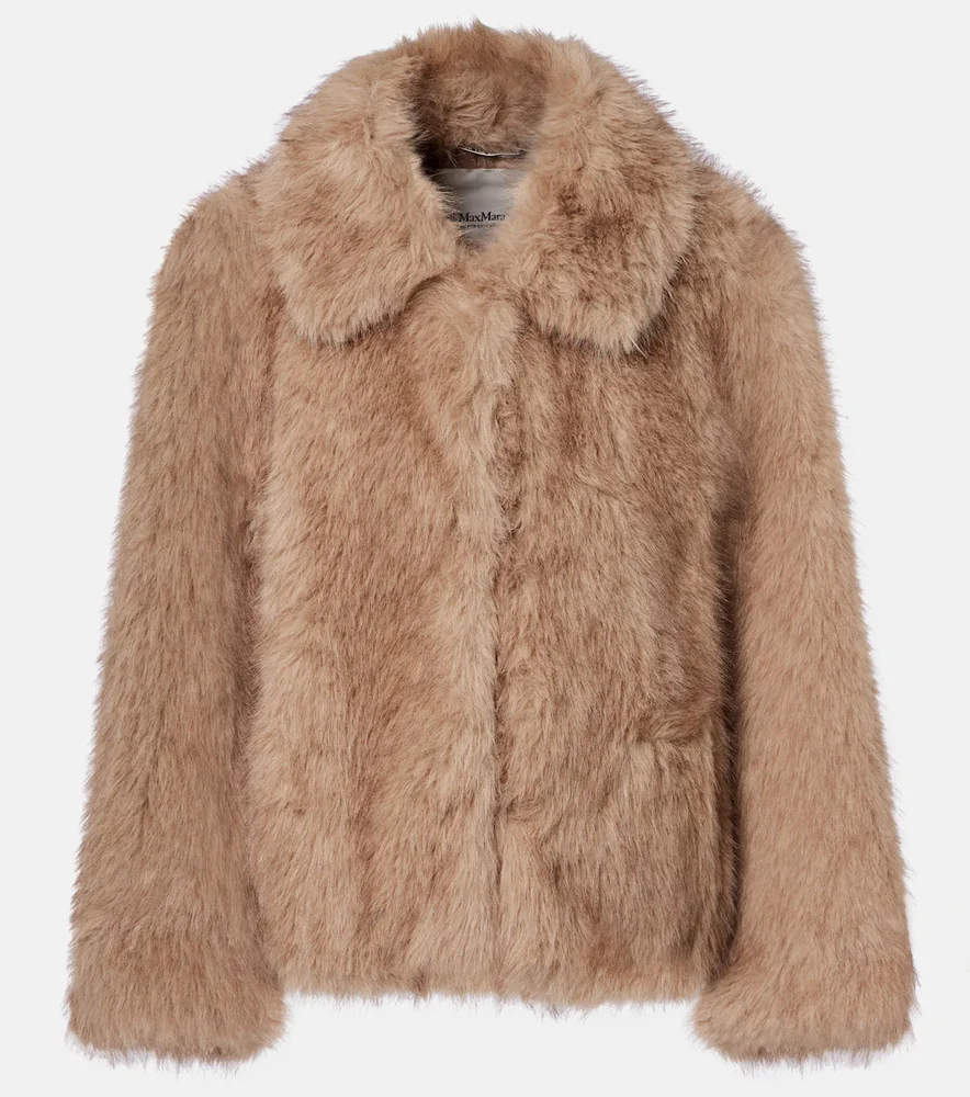 Single-breasted coat