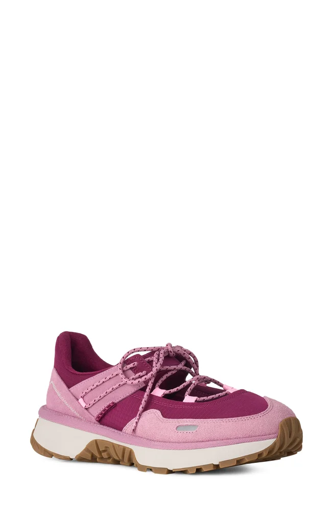 Retrofi Lace-Up Ballet Sneaker