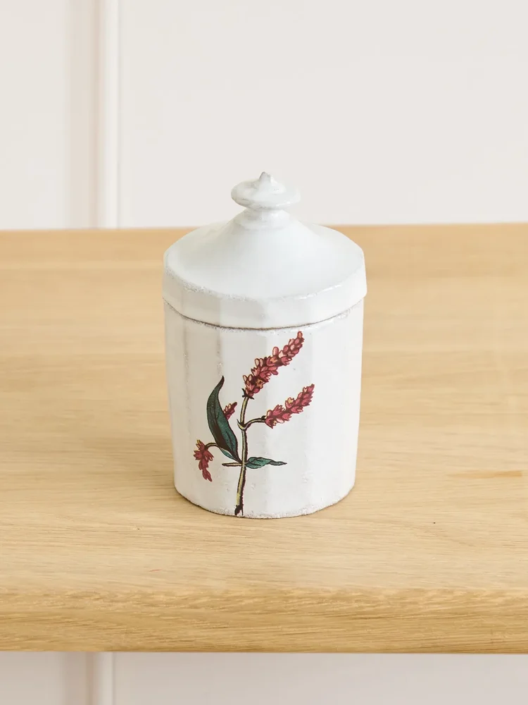 Ladies Thumb ceramic box