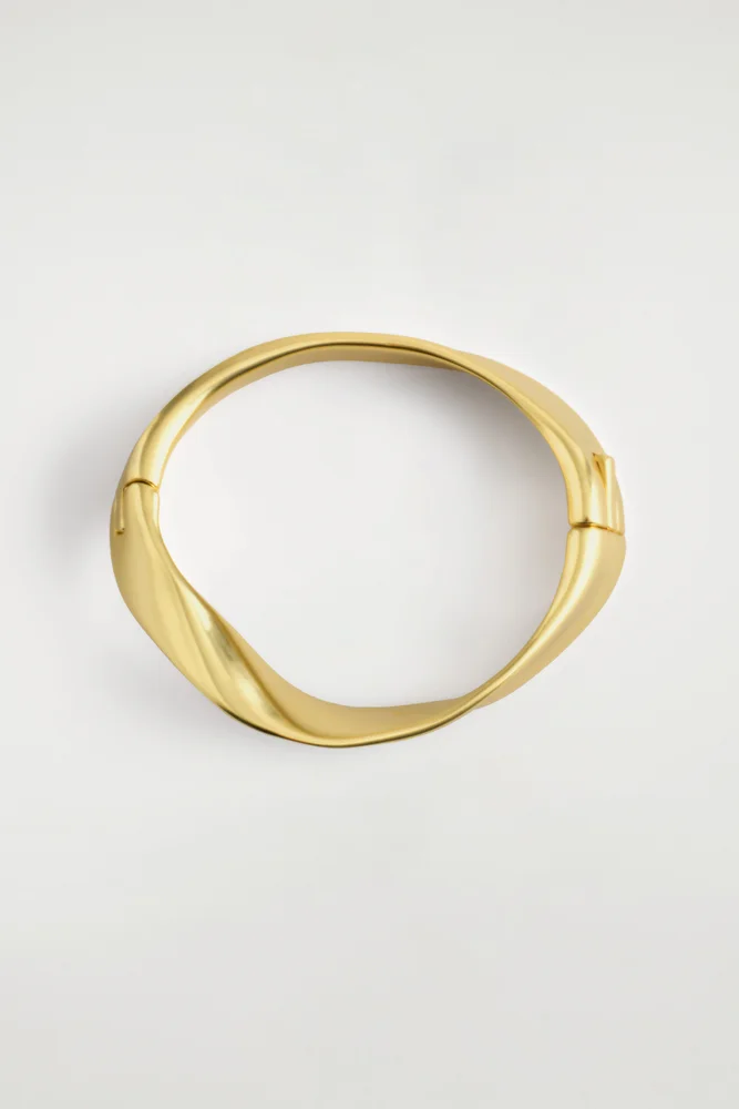 Twisted Ribbon Bracelet