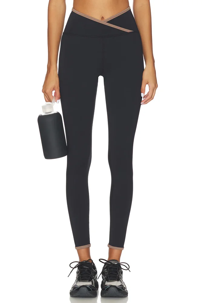 The Rae Ankle Legging