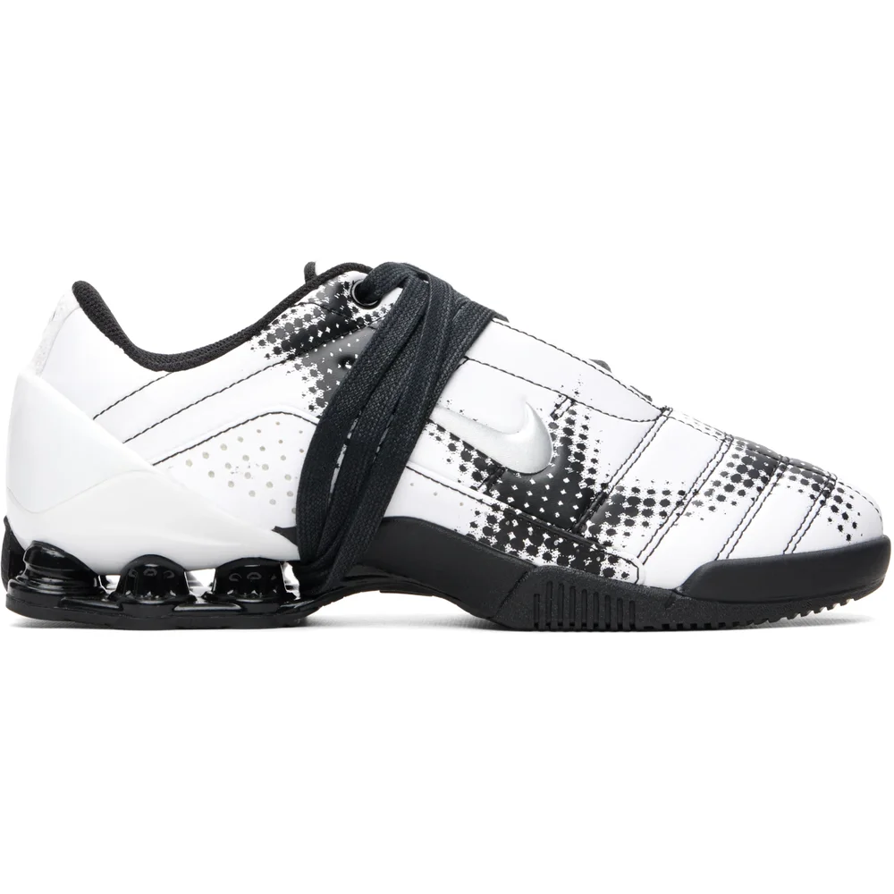 White & Black Total90 Shox Magia Sneakers
