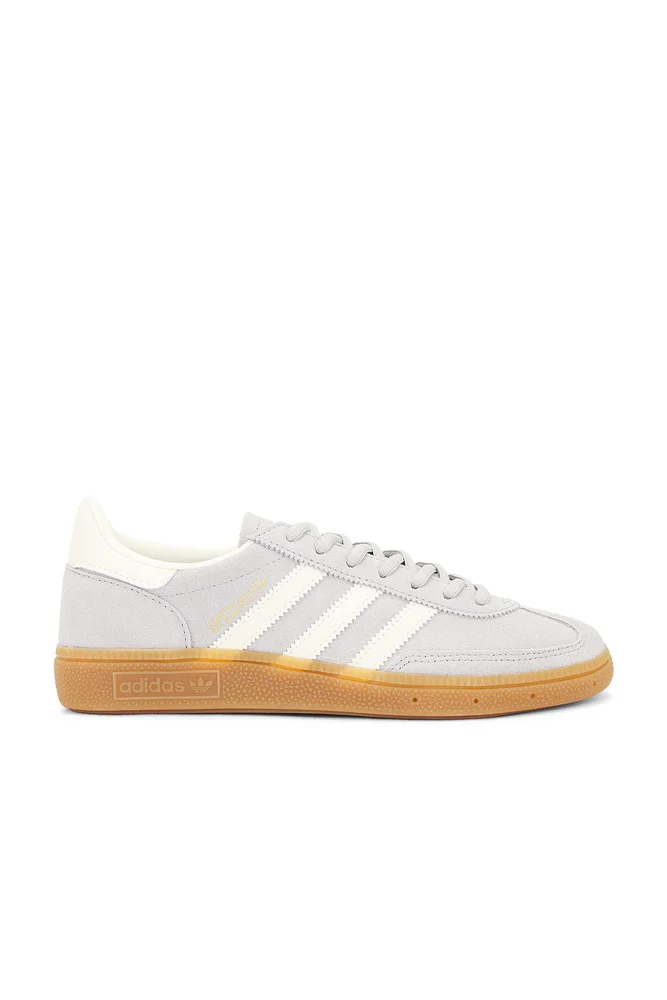 Handball Spezial Sneaker in Grey Two Cream White White