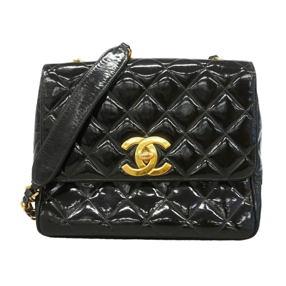 Pre-Owned Chanel Vintage Square CC Flap Bag Quilted Patent Medium