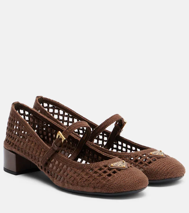 Crochet Mary Jane pumps