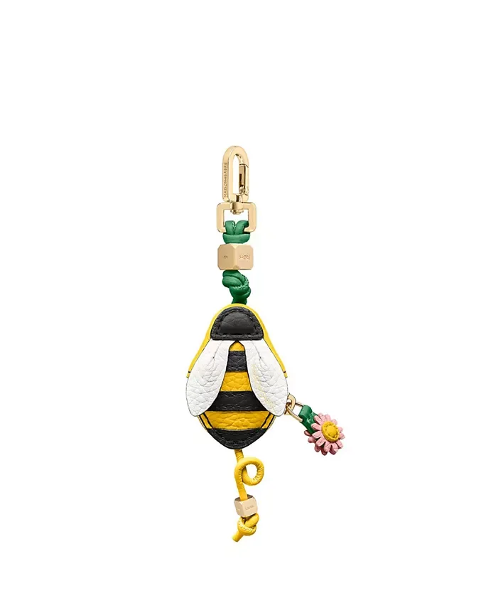 The SABRÉMOJI Garden Bug Charm
