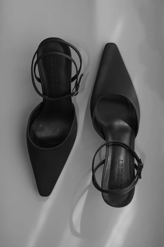 KAMY HEELS ONYX SATIN