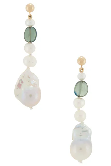 Poet Pearl Earrings