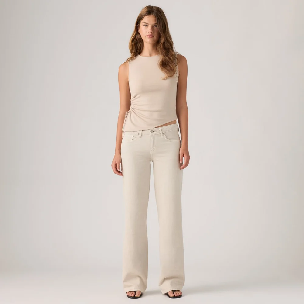 Low Loose Jeans in To The Bone, White