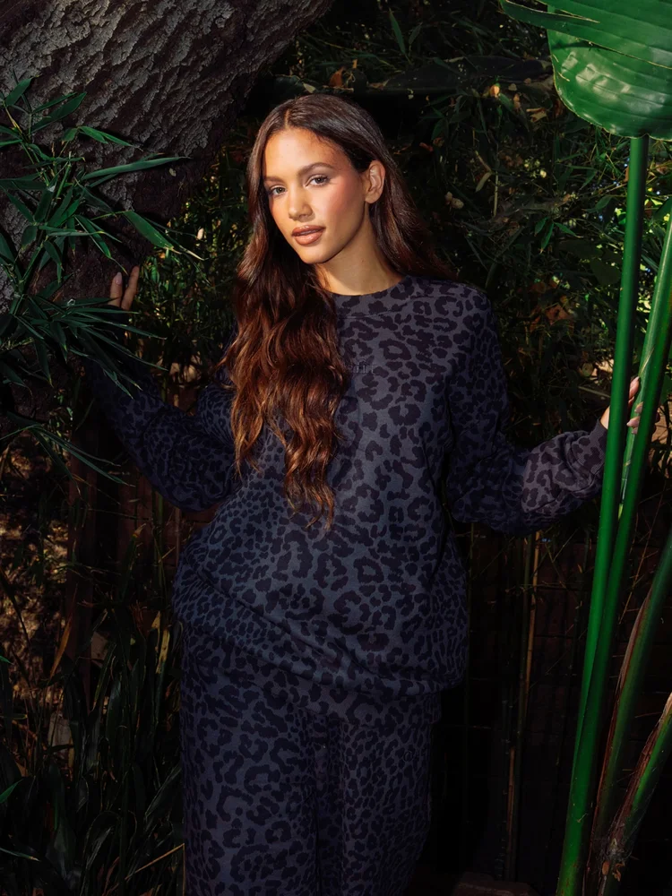 Signature Crew (Midnight Leopard)