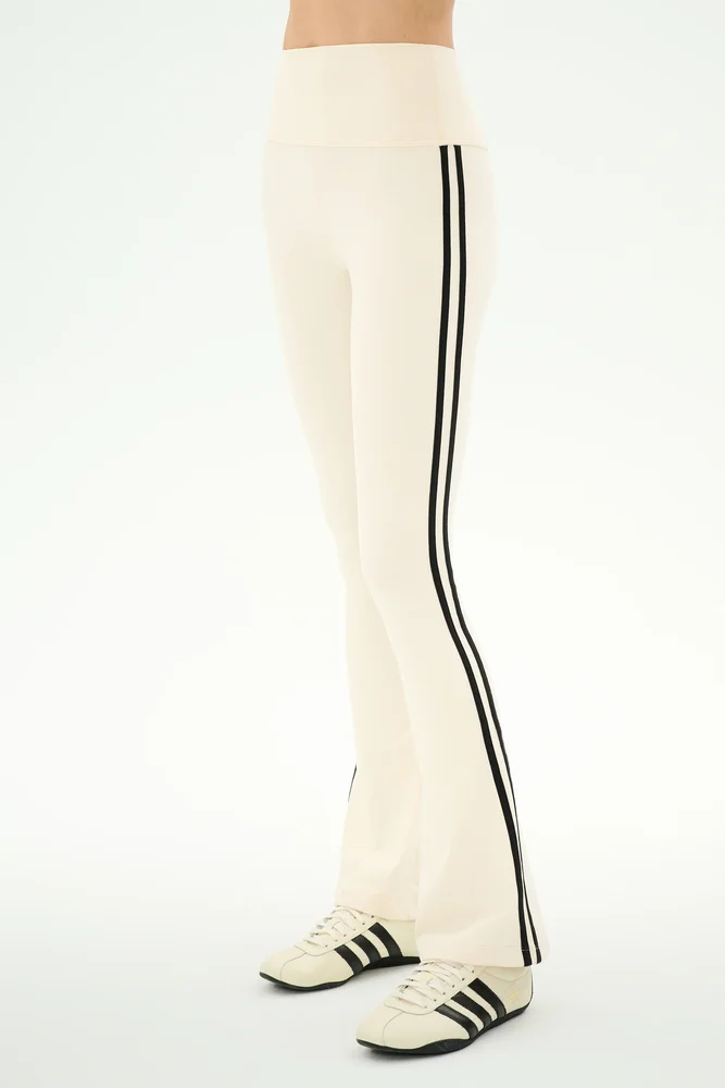 Raquel High Waist Supplex Flare - Creme/Black