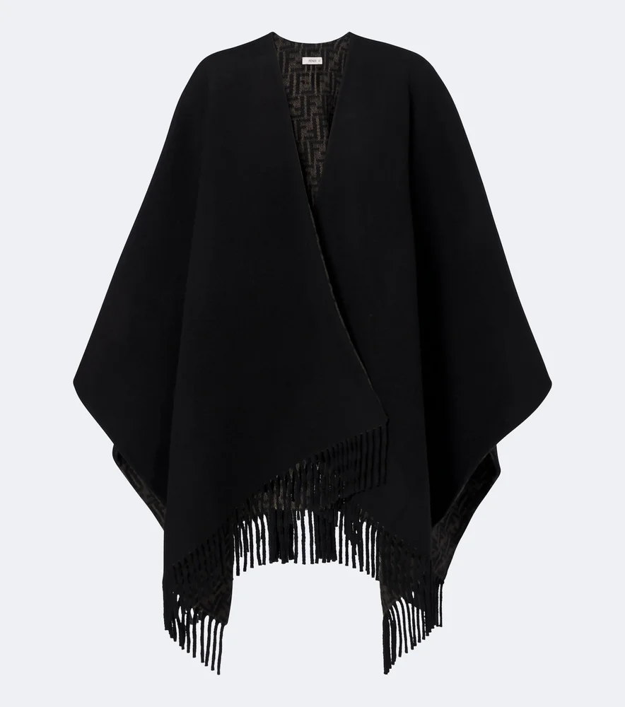 Reversible wool and cashmere poncho