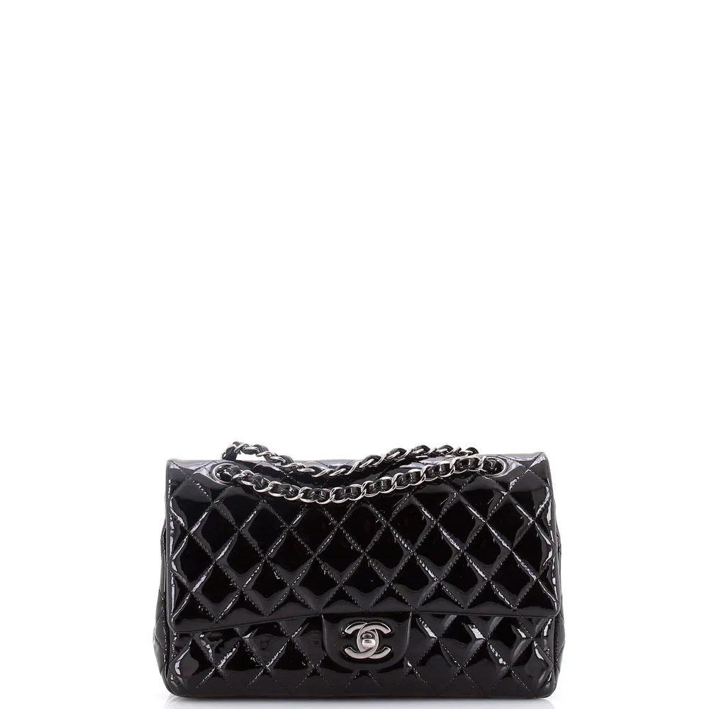 Pre-Owned Chanel Classic Double Flap Bag Quilted Patent Medium