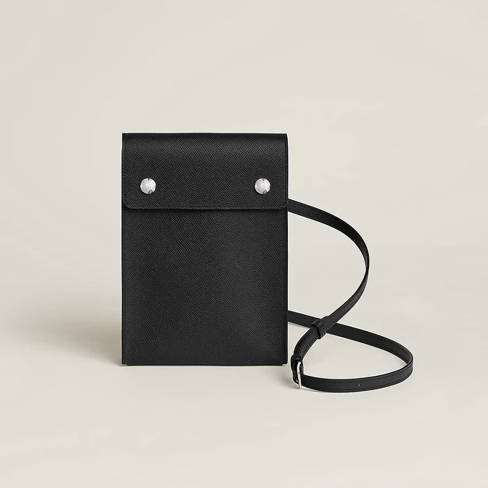 Hermèsnap Vertical To Go pouch