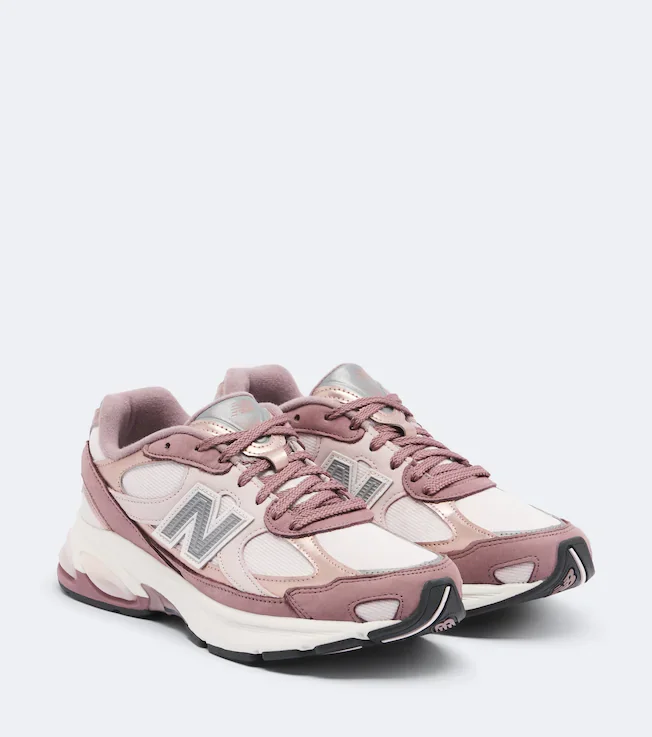 2010 leather-trimmed sneakers