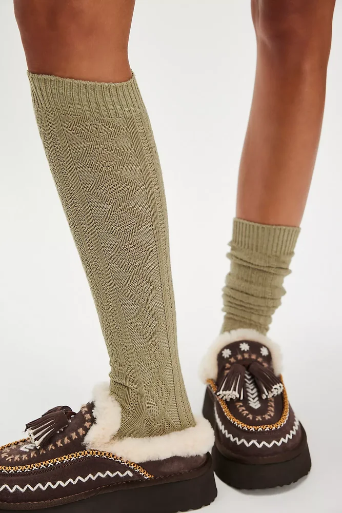 Essential Knee High Sock