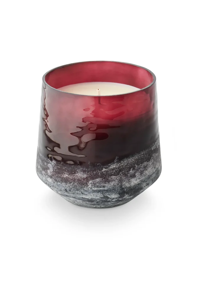 Beautifully Done Seasonal Crimson Woods Baltic Glass Candle