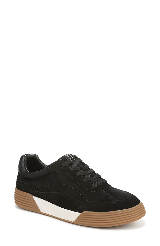 Cami Sneaker