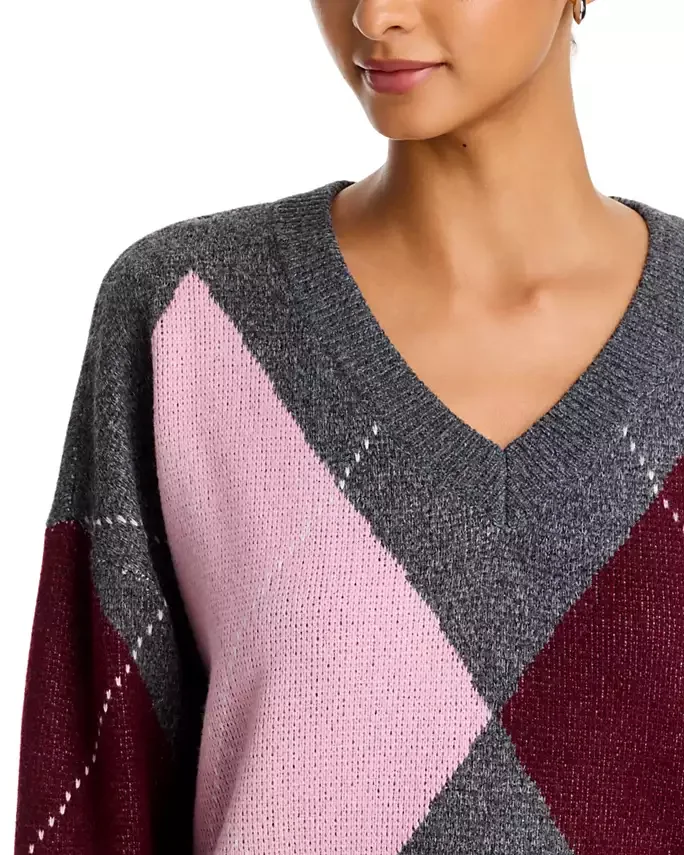 Argyle V Neck Sweater - Exclusive