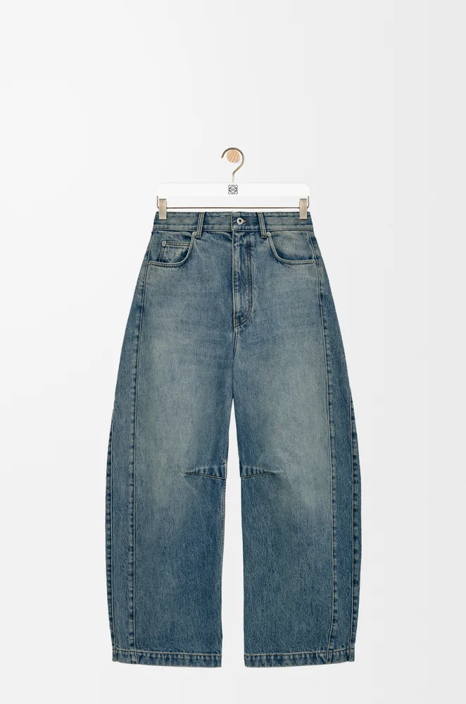 Barrel Jeans in Denim, Balloon Silhouette with Anagram (Washed Denim)