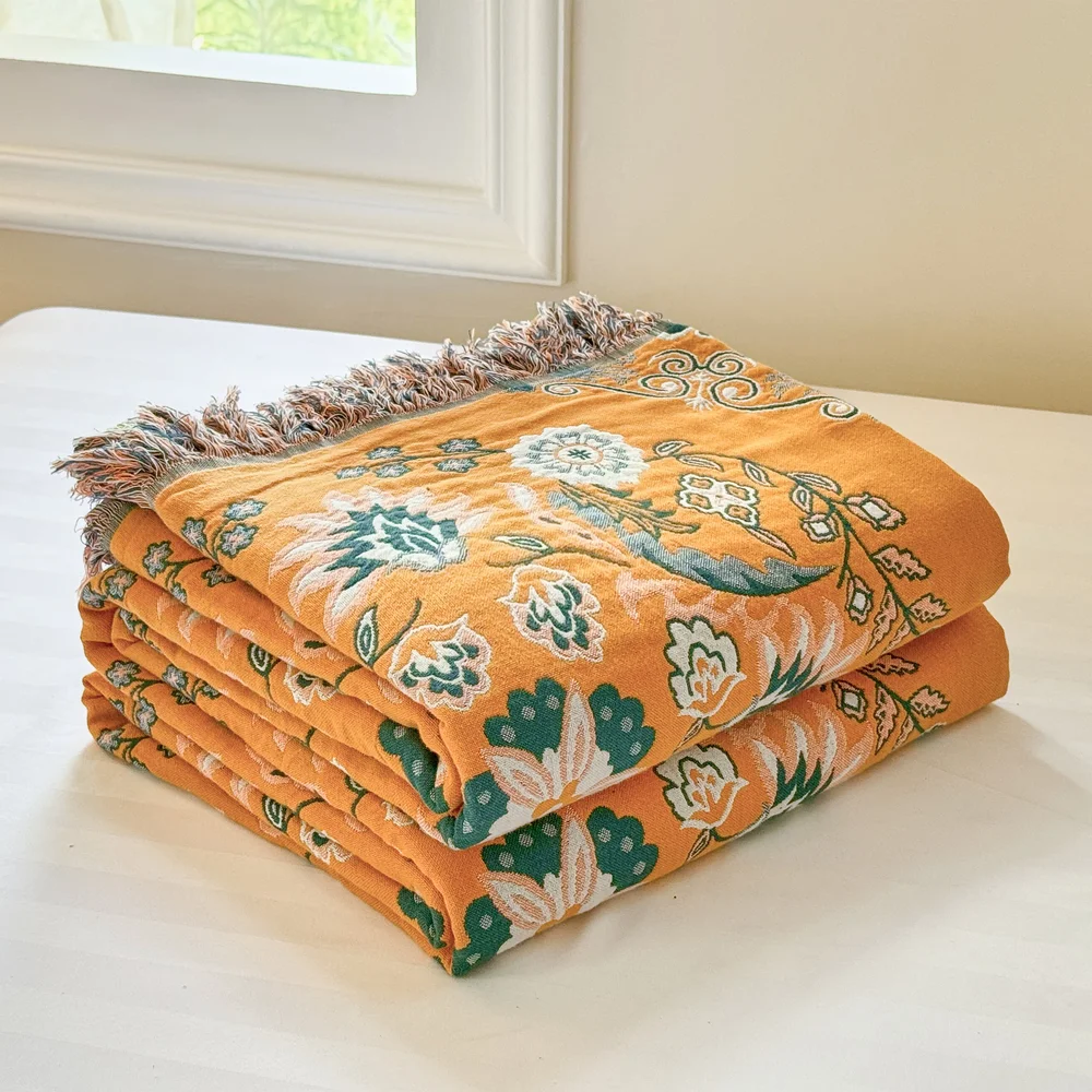 Cotton Blanket Yarn Dyed Jacquard Tassels