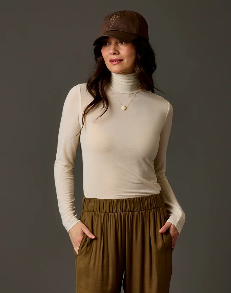 Lea Tissue Turtleneck: Birch