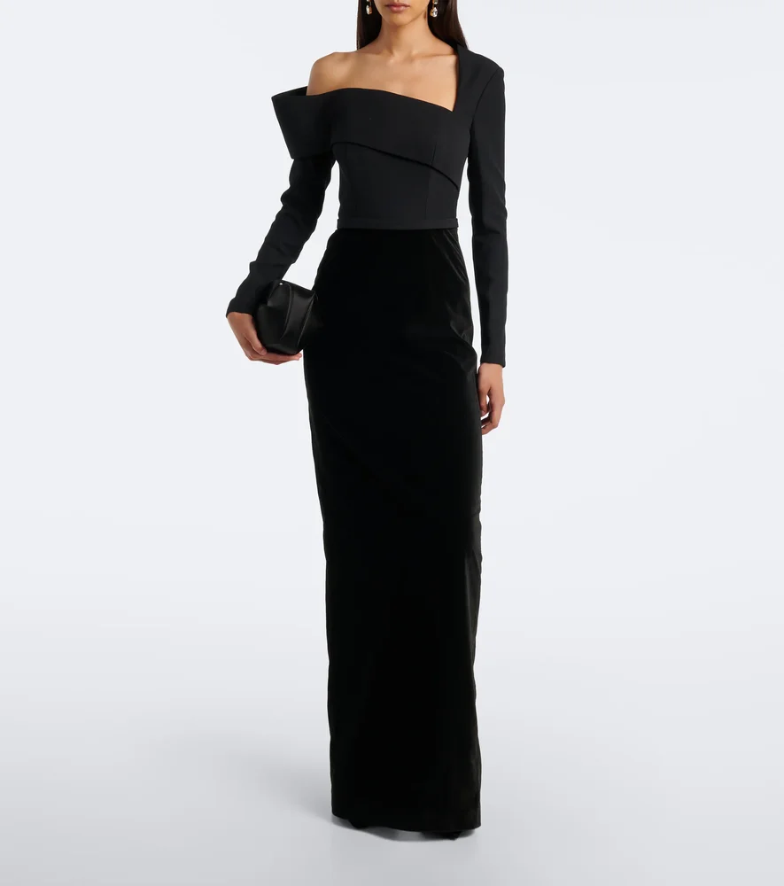 One-Shoulder Crêpe Gown