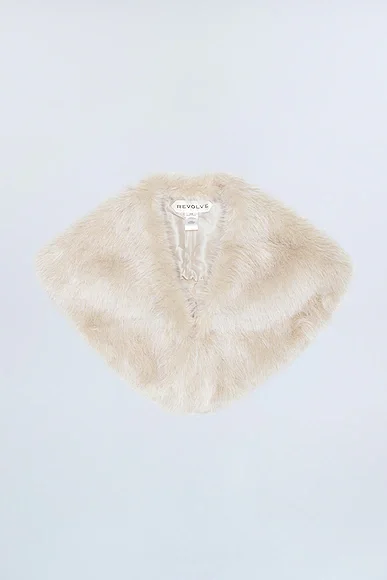 Elyonne Faux Fur Shawl