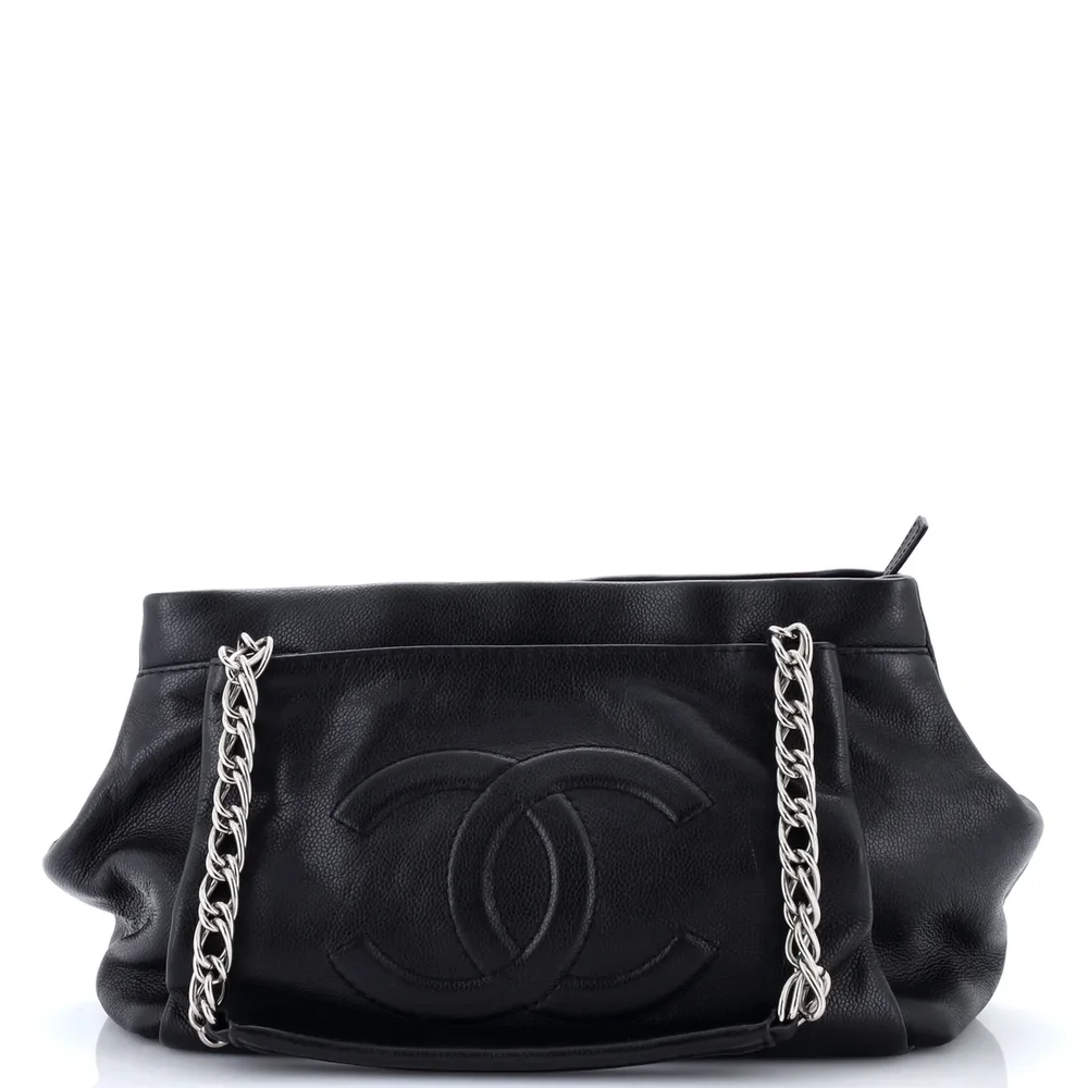 Chanel CC Tuck Tote Caviar Medium