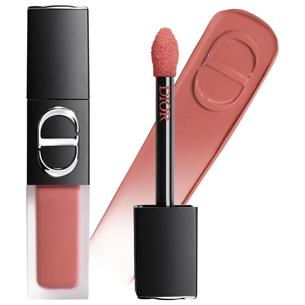 Rouge Dior On Stage Ink Blur Matte Liquid Lipstick in 122 Captivating Rose