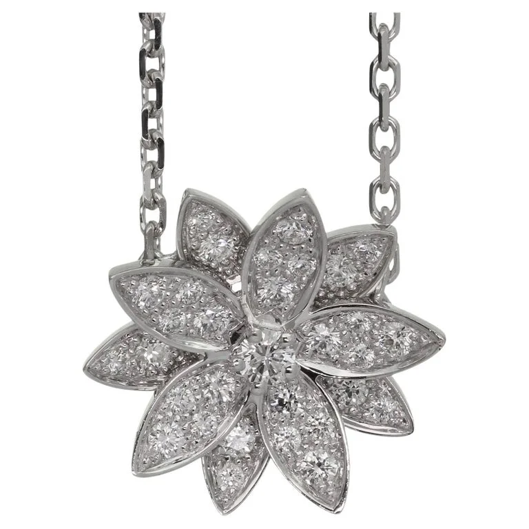 Lotus Diamond White Gold Small Pendant Necklace