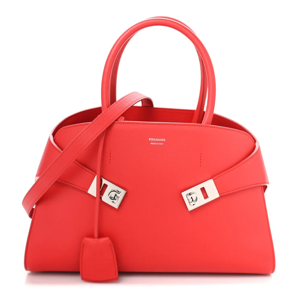 Pre-Owned Medium Hug Bag Natural Grain Calfskin