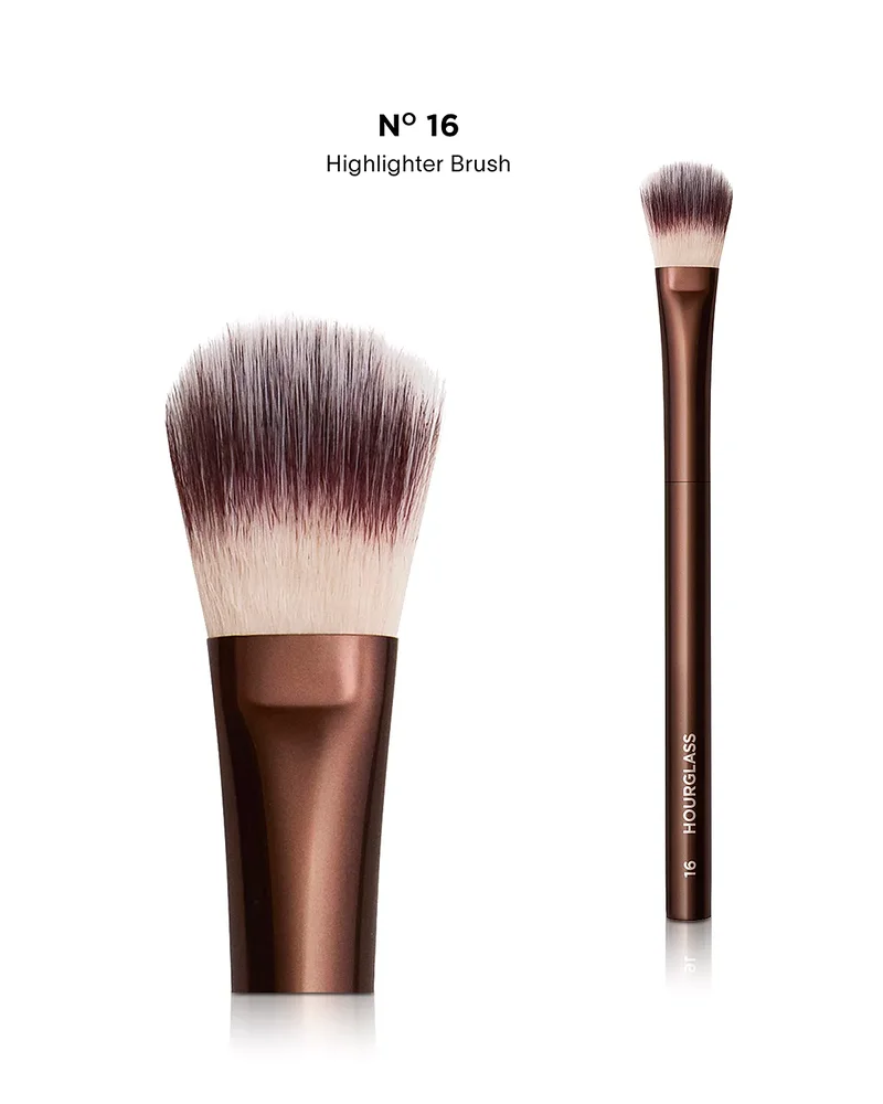No. 16 Highlighter Brush