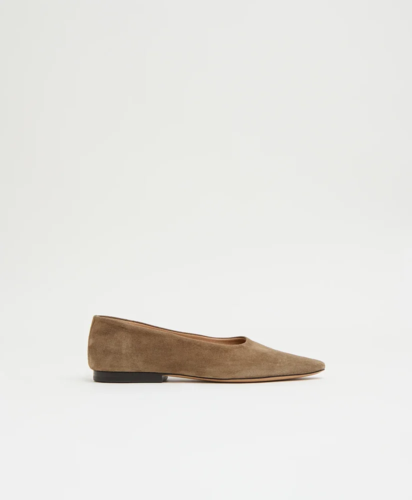 Mansur Gavriel Soft Point Flat