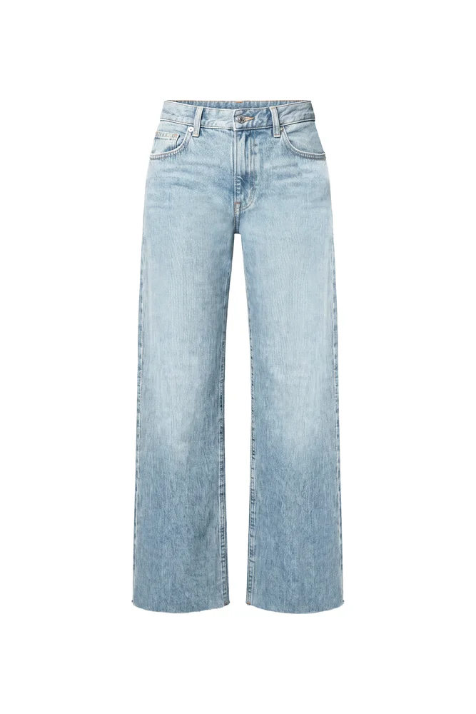 Low Rise Cheeky Jeans