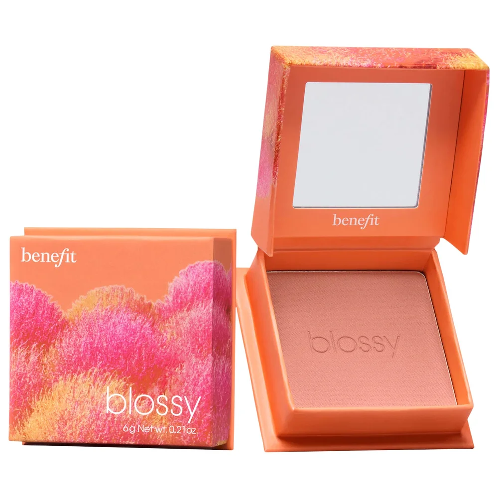 Silky-Soft Powder Blush in Blossy