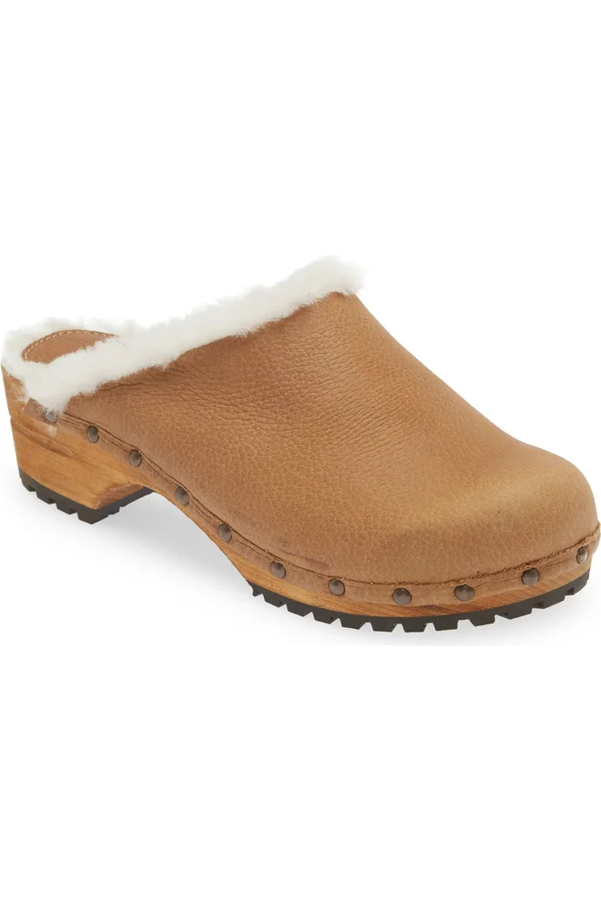 Hese Genuine Shearling-Lined Clog