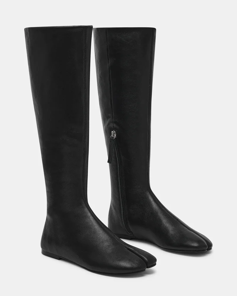 Calora Black Leather