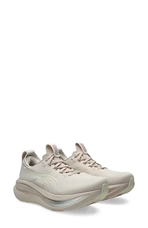 GEL-NIMBUS 28 Running Shoe