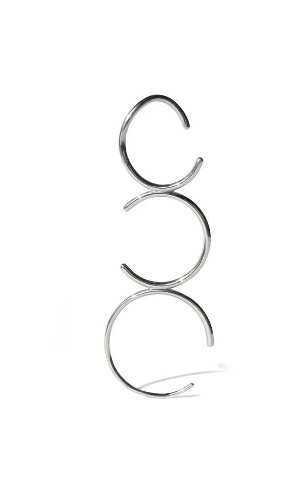 18k White Gold C Single Ear Pin