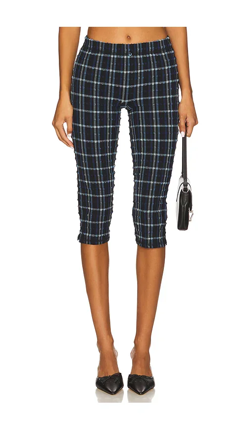 The Cindy Capris Peachy Den