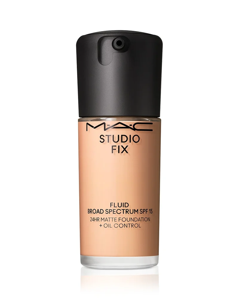 Studio Fix Fluid SPF 15 24HR Matte Foundation + Oil Control in C3.5