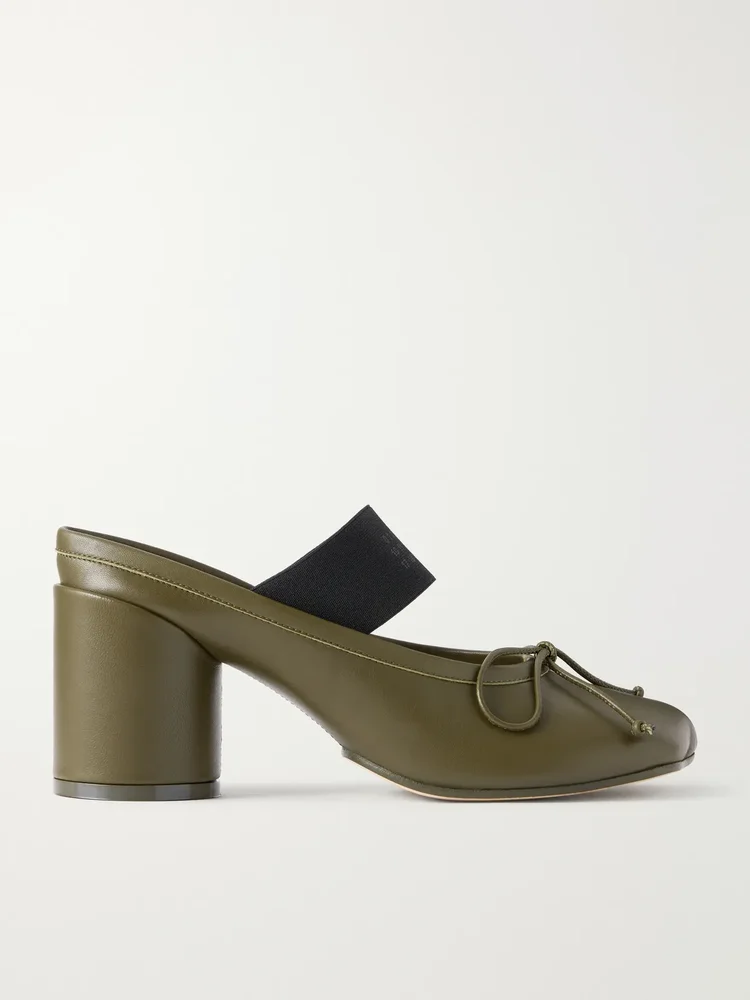 bow embellished leather pumps