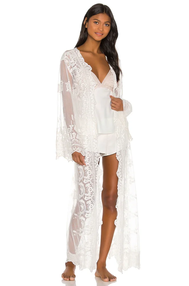 Madonna Robe