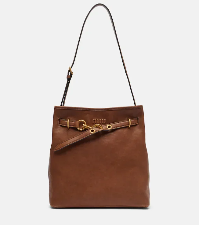Aventure leather bucket bag