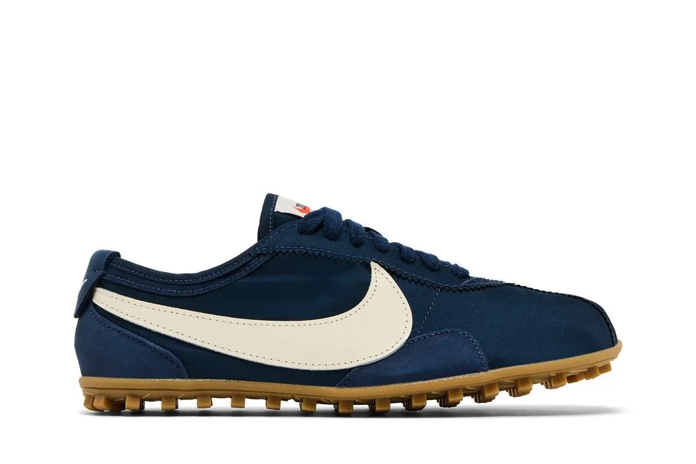 Moon Shoe, Midnight Navy Gum